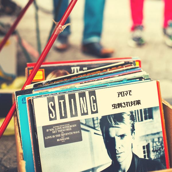 【虫よけ・虫さされに】アロマ（精油）のオシャレな香りで対策